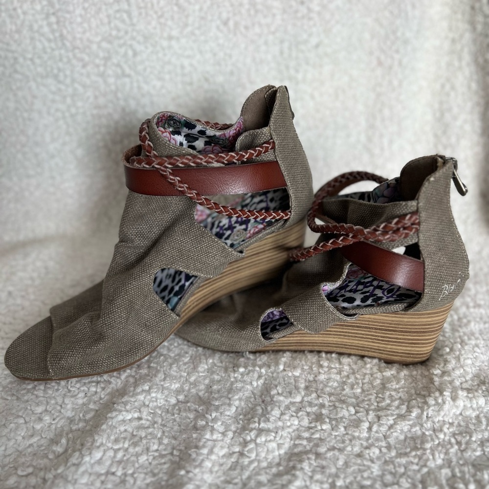 Blowfish wedge sandals, size 11, grey/tan canvas